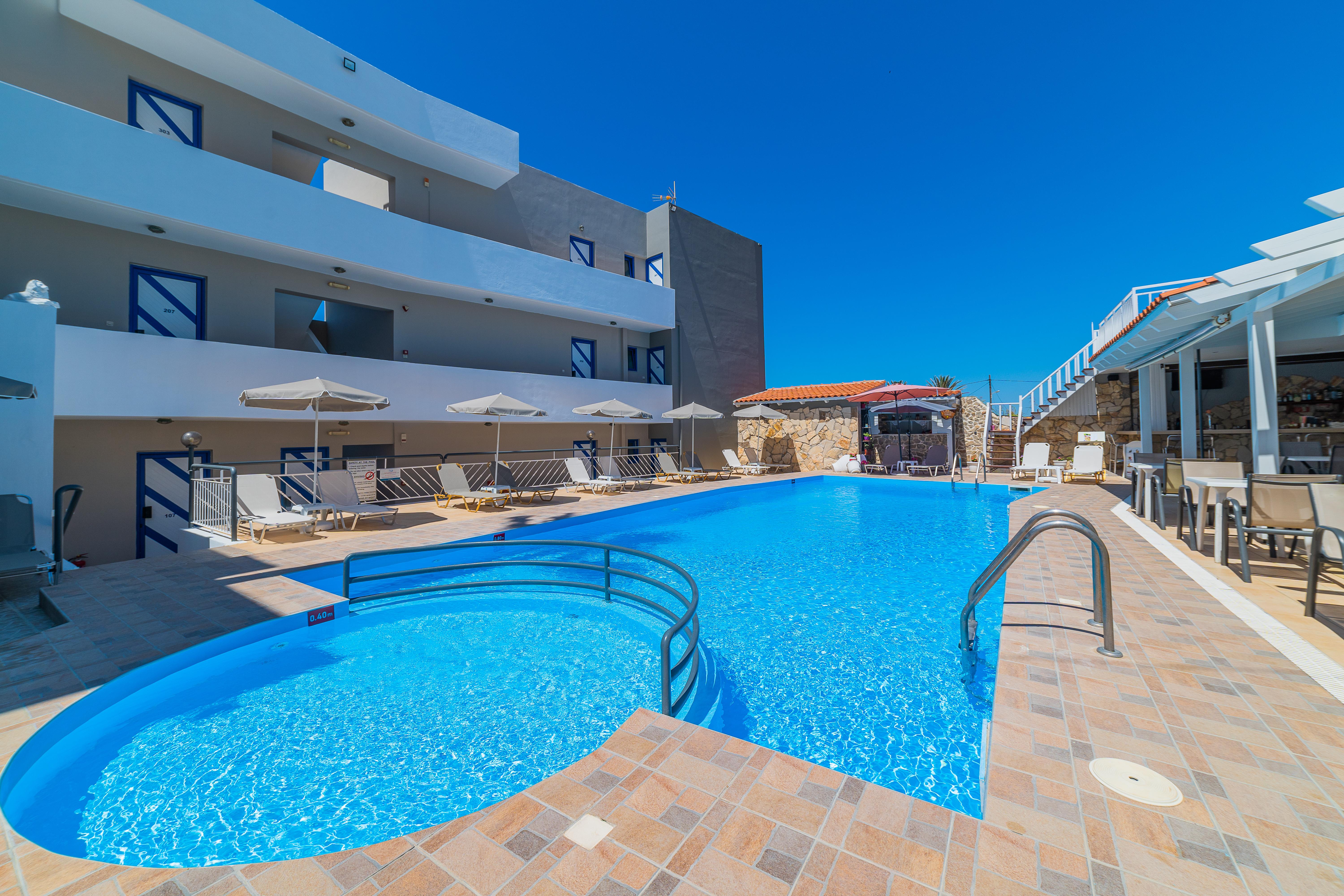 Blue Dream Hotel Stavromenos  Exteriör bild